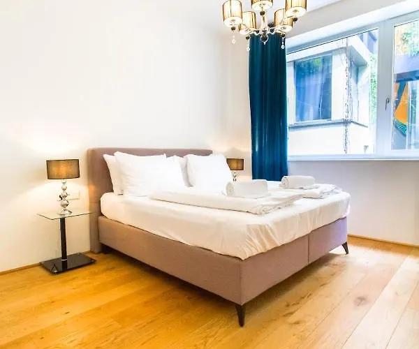 Luxury Near Parlament In @yourvienna *